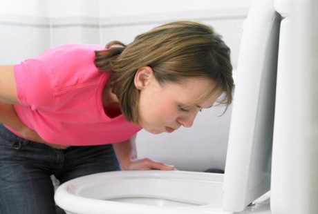 Orang yang Takut Muntah Jadi Frustasi Gara-gara Sering Diabaikan