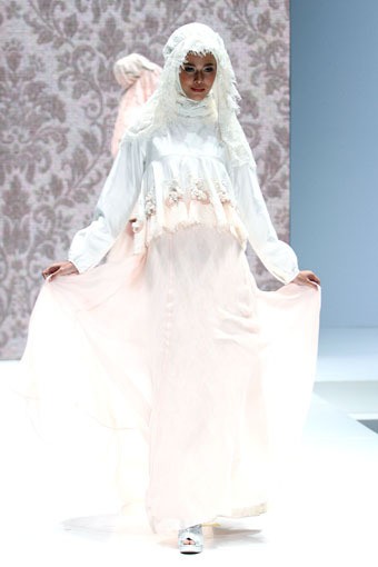 Jakarta, Indonesia - 31 Mei 2013. La Perle by Irna Mutiara Ma Belle. Indonesia Islamic Fashion Fair 2013 at Jakarta Convention Center. Senayan. Jakarta. [Foto: Mohammad Abduh/Wolipop]