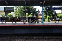 Stasiun Pasar Minggu terlihat lebih bersih.