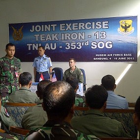 TNI AU dan US Air Force Latihan Bersama di Bandung