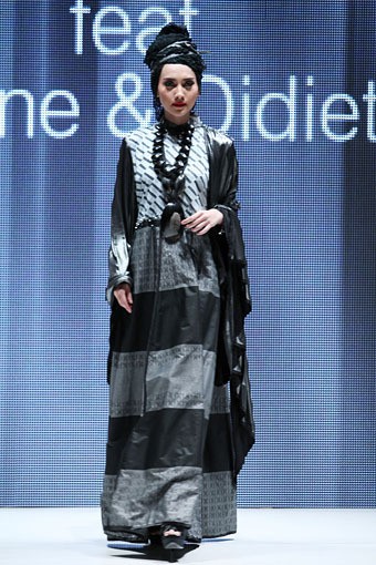 Jakarta, Indonesia - 31 Mei. The Gray of Expectations Sun by Boyonz Ilyas. Indonesia Islamic Fashion Fair 2013 at Jakarta Convention Center. 31 Mei 2013. Senayan. Jakarta. [Foto: Mohammad Abduh/Wolipop]