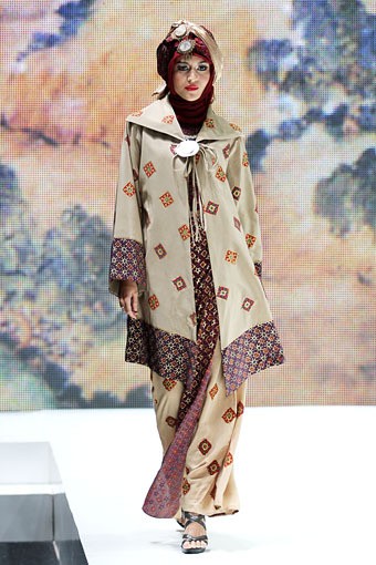 Jakarta, Indonesia - 31 Mei. Zikin Royal Influence. Indonesia Islamic Fashion Fair 2013 at Jakarta Convention Center. 31 Mei 2013. Senayan. Jakarta. [Foto: Mohammad Abduh/Wolipop]