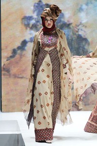 Jakarta, Indonesia - 31 Mei. Zikin Royal Influence. Indonesia Islamic Fashion Fair 2013 at Jakarta Convention Center. 31 Mei 2013. Senayan. Jakarta. [Foto: Mohammad Abduh/Wolipop]