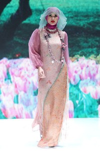 Jakarta, Indonesia - 31 Mei. Colour of Romance by Tuty Adib. Indonesia Islamic Fashion Fair 2013 at Jakarta Convention Center. 31 Mei 2013. Senayan. Jakarta. [Foto: Mohammad Abduh/Wolipop]