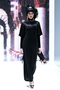 Jakarta, Indonesia - 31 Mei. Maharani by Nana Krit Muslim Wear in Modernity. Indonesia Islamic Fashion Fair 2013 at Jakarta Convention Center. 31 Mei 2013. Senayan. Jakarta. [Foto: Mohammad Abduh/Wolipop]