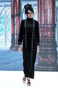Jakarta, Indonesia - 31 Mei. Maharani by Nana Krit Muslim Wear in Modernity. Indonesia Islamic Fashion Fair 2013 at Jakarta Convention Center. 31 Mei 2013. Senayan. Jakarta. [Foto: Mohammad Abduh/Wolipop]