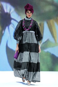 Jakarta, Indonesia - 31 Mei. The Gray of Expectations Sun by Boyonz Ilyas. Indonesia Islamic Fashion Fair 2013 at Jakarta Convention Center. 31 Mei 2013. Senayan. Jakarta. [Foto: Mohammad Abduh/Wolipop]