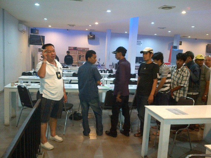 Penggerebekan Arena Judi Di Pekanbaru Mabes Polri Tetapkan 2 Tersangka