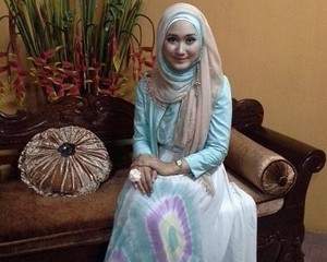 Tips Tampil Sederhana Tapi Stylish dari Dian Pelangi