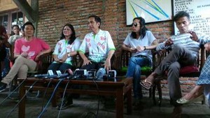 Pesan Jokowi ke Slankers: Ngerock Boleh Tapi Pas Pulang Santun