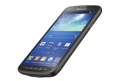 Ponsel Gahar Anti Air Galaxy S4 Active