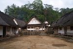 Potret Kampung Naga yang Mulai Disentuh Modernisasi