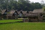 Potret Kampung Naga yang Mulai Disentuh Modernisasi