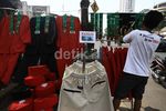Jelang HUT DKI, Pedagang Baju Pangsi Panen Rezeki
