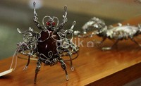 Aksesoris ini banyak diminati. Gus Mun/detikFoto.