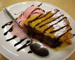 Ngemil Es Krim Sore-sore di Island Creamery