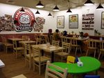 Ngemil Es Krim Sore-sore di Island Creamery