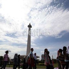 Ke Jakarta Fair, Beli Kaos dan Daya Tarik Produk Lokal