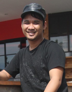 Tak Betah Ngeband, Andi Auriec Pilih Solo Karier