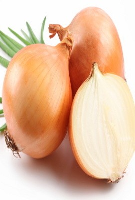 Buang Racun Tubuh dengan Konsumsi Bawang Putih dan Almond