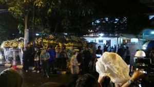 Tahlilan Taufiq Kiemas, Beberapa Tokoh Masih Berdatangan ke Teuku Umar