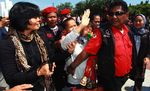 Wanita Ini Teriaki Mega Sebagai Anaknya