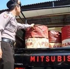 Polisi Bekuk 463 Tersangka 408 Kasus BBM Ilegal