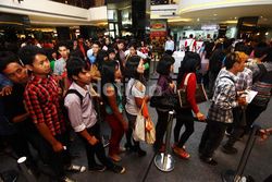 Antrean Mengular iPad Mini Rasa Lokal