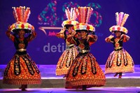 Pembukaan Jakarta Fair 2013 menampilkan sejumlah hiburan, salah satunya aksi tarian tradisional Betawi.