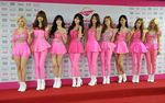 SNSD Tampil Serba Pink di Jumpa Pers Girls & Peace Seoul