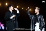 Aksi G-Dragon dan Seungri di Konser One of A Kind Bangkok