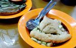 Lezat Gurih Tekwan dan Pempek Kapal Selam Khas Palembang