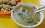 Lezat Gurih Tekwan dan Pempek Kapal Selam Khas Palembang