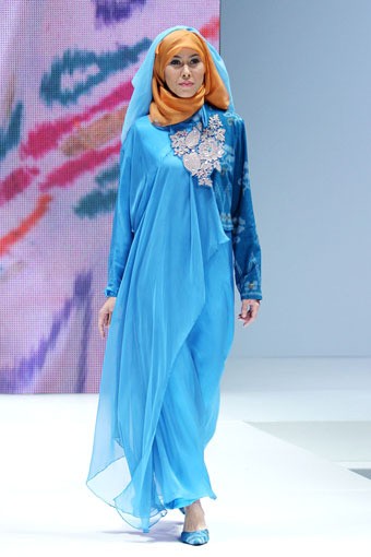 Jakarta, Indonesia - 02 Juni. Donggala Exquisite Looks by Nieta Hidayani. Indonesia Islamic Fashion Fair 2013 at Jakarta Convention Center. 02 Juni 2013. Senayan. Jakarta. [Foto: Mohammad Abduh/Wolipop]