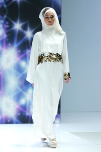 Jakarta, Indonesia - 02 Juni. Yuyuk Nurmaisya Glamz with Tradition. Indonesia Islamic Fashion Fair 2013 at Jakarta Convention Center. 02 Juni 2013. Senayan. Jakarta. [Foto: Mohammad Abduh/Wolipop]