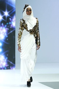 Jakarta, Indonesia - 02 Juni. Yuyuk Nurmaisya Glamz with Tradition. Indonesia Islamic Fashion Fair 2013 at Jakarta Convention Center. 02 Juni 2013. Senayan. Jakarta. [Foto: Mohammad Abduh/Wolipop]