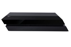 Menelisik PlayStation 4 yang Bergaya Wajik
