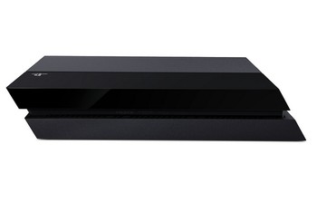     PlayStation 4 memiliki desain mengkilap dan akan terlihat menarik ditempatkan di manapun, klaim petinggi Sony, Andrew House (kredit foto: ign)