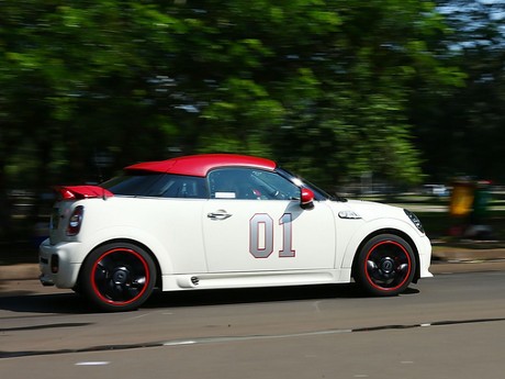 MINI John Cooper Works, Si Kecil Bernuansa Wah