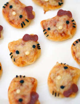 Wouw! Ada Pizza Hello Kitty dan Kelinci Buat si Kecil!