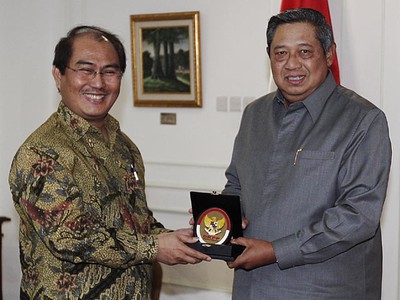 SBY Terima Pengurus DKPP