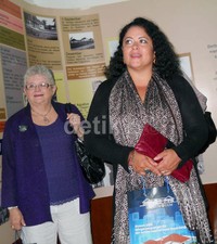 Maya Soetoro-Ng yang juga profesor college of education University of Hawai'i bersama President of University of  Hawai'I, Dr. Greenwood mengunjungi Museum UGM yang dulunya menjadi rumah pamannya dan pernah menjadi tempat tinggal kakaknya Barrack Obama saat liburan di Yogyakarta.