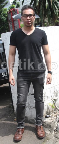 Saya sudah bicara dengan manajer Sammy, akan ada (musisi lain) dan akan announce jelang hari H, tutur Fendy. Gus Mun/detikHOT.