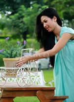 Yuk, Intip Si Cantik Sylvia Fully Syuting!