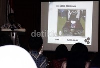 Kotak perhiasan dengan nilai limit Rp 353.400 dan uang jaminan Rp 200 ribu. Lamhot Aritonang/detikFoto.