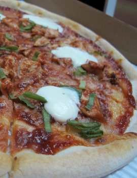 Kalau Mau Mencicipi Pizza Italia, di Sini Tempatnya!