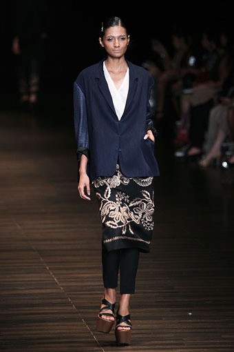 Jakarta, Indonesia - 05 Juni. Postcard by Biyan Wanaatmadja 30 Year in Fashion at Grand Ballroom Hotel Mulia. 05 Juni 2013. Senayan. Jakarta. [Foto: Mohammad Abduh/Wolipop]