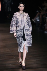 Jakarta, Indonesia - 05 Juni. Postcard by Biyan Wanaatmadja 30 Year in Fashion at Grand Ballroom Hotel Mulia. 05 Juni 2013. Senayan. Jakarta. [Foto: Mohammad Abduh/Wolipop]