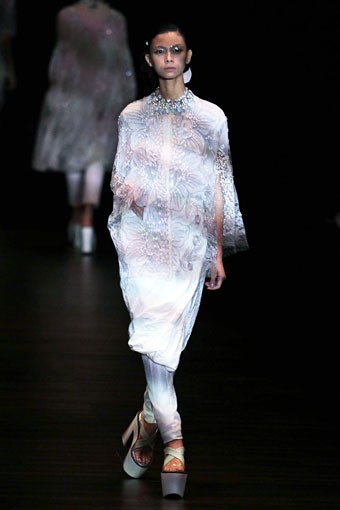 Jakarta, Indonesia - 05 Juni. Postcard by Biyan Wanaatmadja 30 Year in Fashion at Grand Ballroom Hotel Mulia. 05 Juni 2013. Senayan. Jakarta. [Foto: Mohammad Abduh/Wolipop]