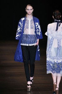 Jakarta, Indonesia - 05 Juni. Postcard by Biyan Wanaatmadja 30 Year in Fashion at Grand Ballroom Hotel Mulia. 05 Juni 2013. Senayan. Jakarta. [Foto: Mohammad Abduh/Wolipop]